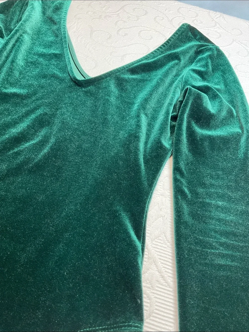 Gianni Bini Emerald Green Velvet Scoop Neck Long Sleeve Bodysuit.XS